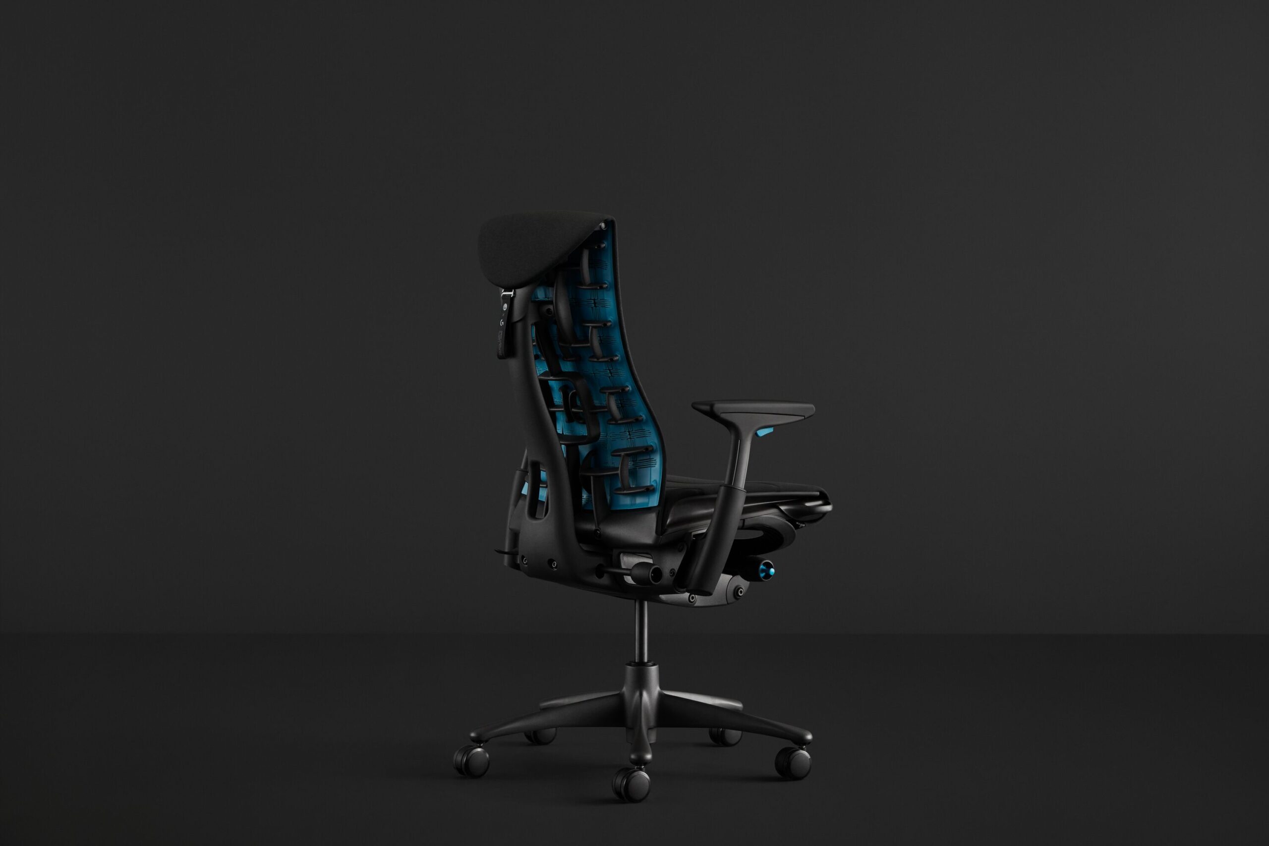 1. Cadeira Embody Herman Miller e Logitech
