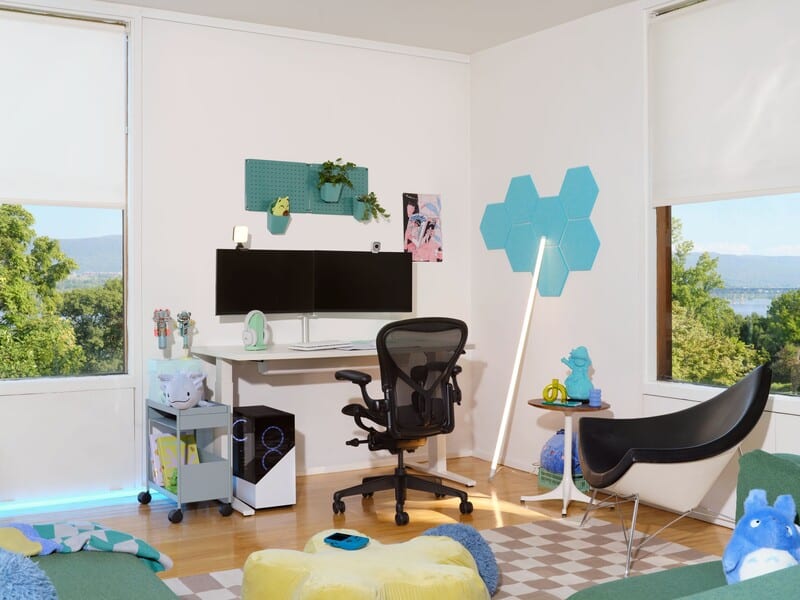 Escritório moderno com decoração em azul e verde